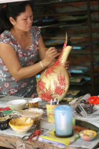 Người giữ hồn làng nghề truyền thống sơn mài, khảm tra chuyên mỹ