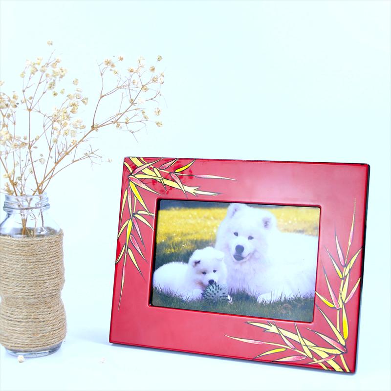 Khung ảnh 16x21 trúc đỏ